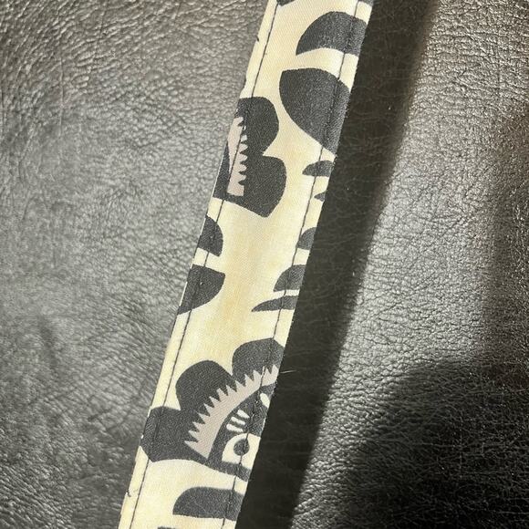 Vera Bradley Fanfare Yellow‎ And Black Crossbody Bag - Picture 8 of 10